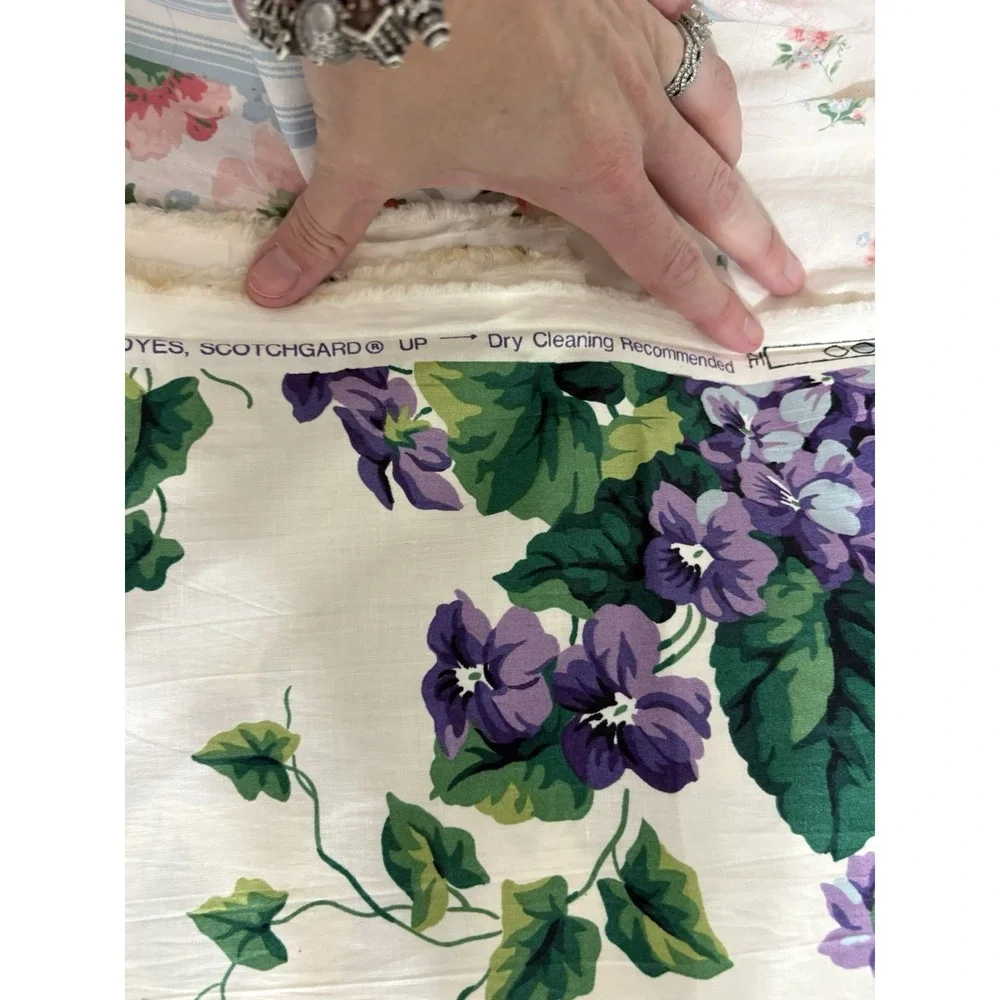 Sweet Violets My Favorite Things Waverly Fabric 100% Cotton 56